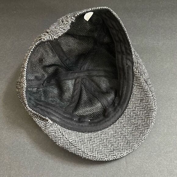 WWE Sami Zayn "Let's Go" Flat Cap Wrestling Gray Black Newsboy Driver Cabby - Picture 8 of 9